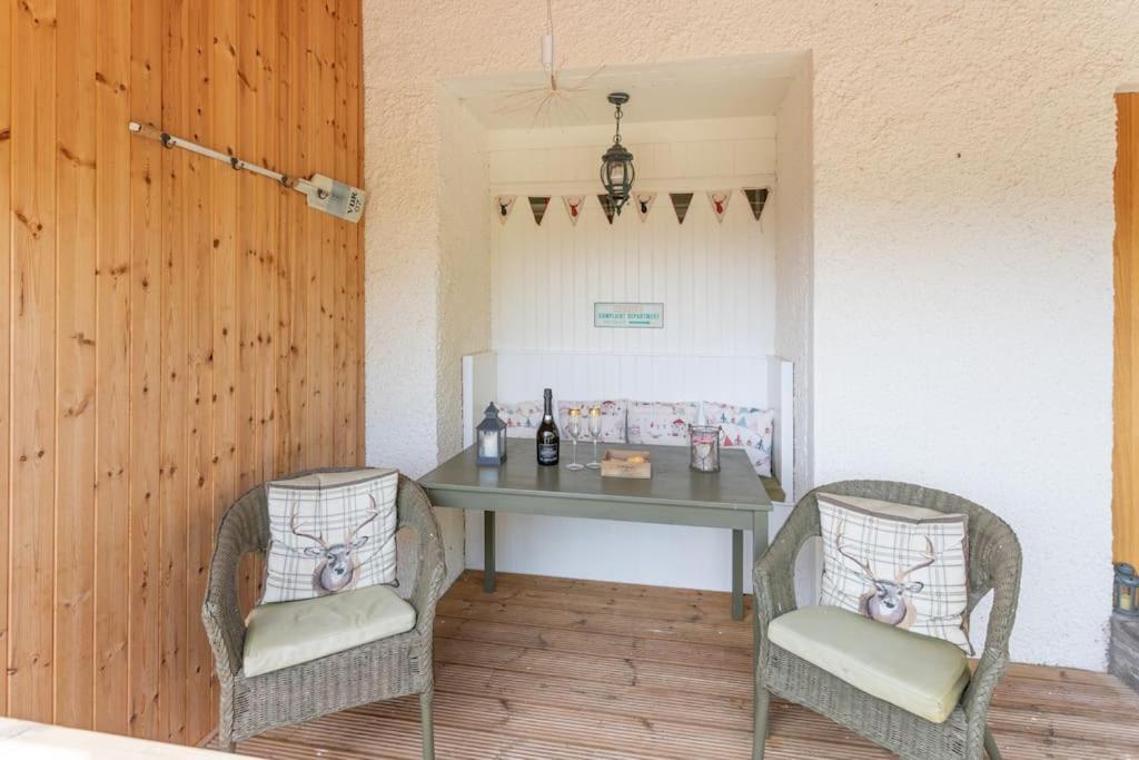 The Mews - A Cottage With A Spectacular Lake View Port Of Menteith ภายนอก รูปภาพ