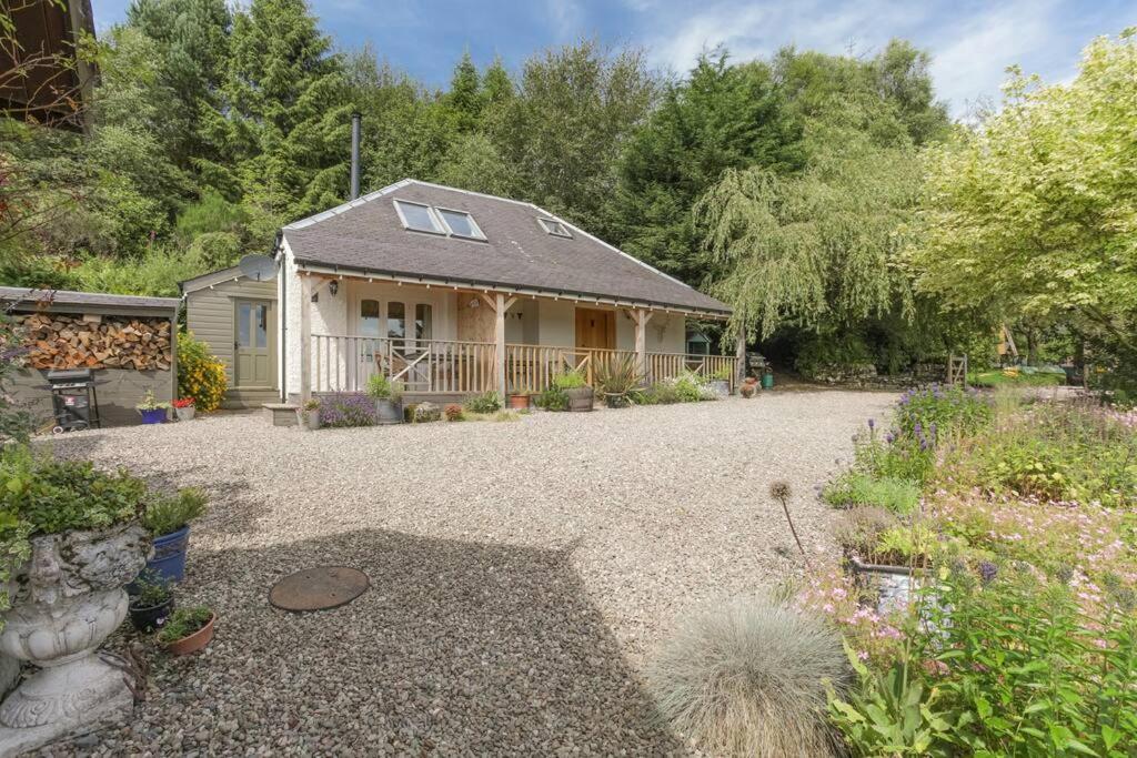The Mews - A Cottage With A Spectacular Lake View Port Of Menteith ภายนอก รูปภาพ