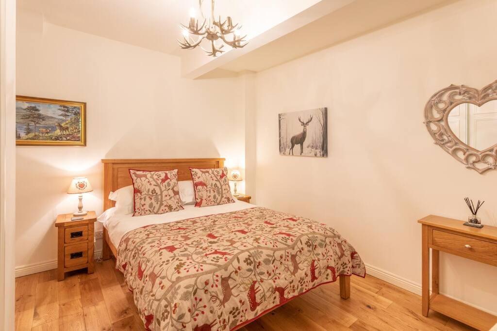 The Mews - A Cottage With A Spectacular Lake View Port Of Menteith ภายนอก รูปภาพ