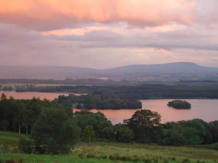 The Mews - A Cottage With A Spectacular Lake View Port Of Menteith ภายนอก รูปภาพ